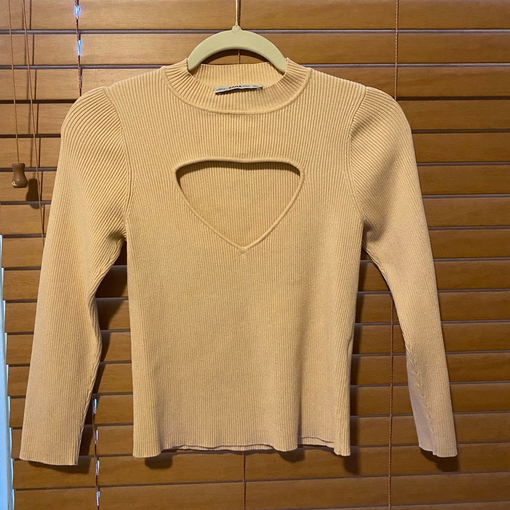 ZARA KNIT LONG SLEEVE SWEATER MATERIAL